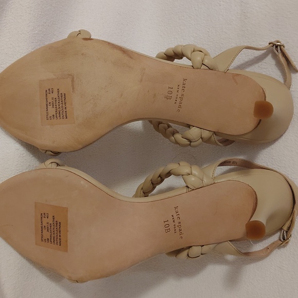 Kate Spade beige ‘Saffron’ heeled sandals. Size 10B - Picture 12 of 13
